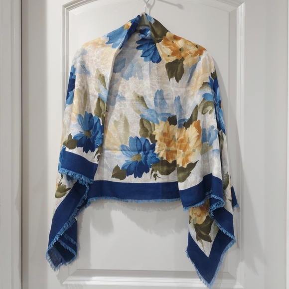 DANIEL LAURENT Floral Blue Yellow Scarf, 100% Viscose, Soft, Frayed Trim, Nwot - Picture 9 of 14